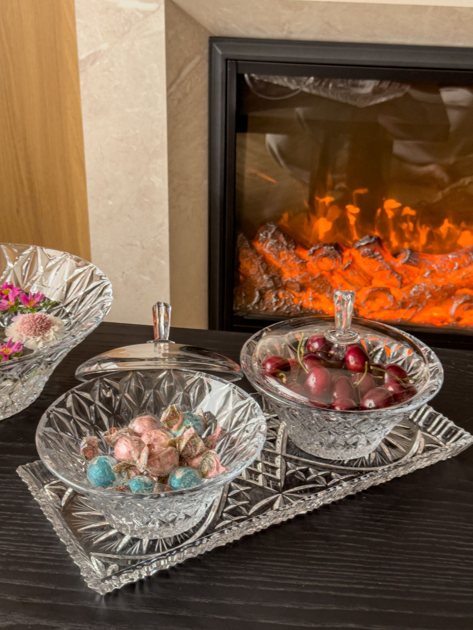  Thố Memphis trắng 19.5cm Crystal Bohemia 