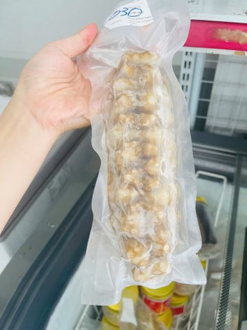  Hải sâm Gai Vàng khổng lồ - giá bán theo 10g 