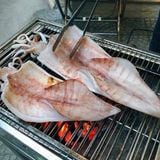  Mực ống 1 nắng - 1kg (2 - 4 con) 