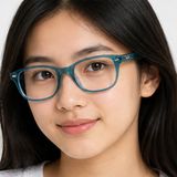 Gọng kính trẻ em Rayban Junior RY1555F 3996 - Xanh dương và xanh lá trong suốt – người mẫu đeo kính