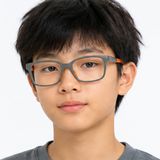 Gọng kính trẻ em Rayban Junior RYA1980 7533 - Xám và cam – người mẫu đeo kính