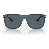 Kính mát Rayban Boyfriend Two RB4547F 6717R5 góc ba phần tư trên nền trắng