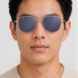 Kính mát Rayban Frank Ii Titanium RB8258 3139/O4 trên nền trắng