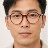 Gọng kính Rayban Thalia RX5395F 8175 trên nền trắng