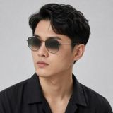 Kính mát Rayban Hexagonal RB3548 002/71 - Đen bóng, tròng xám chuyển sắc