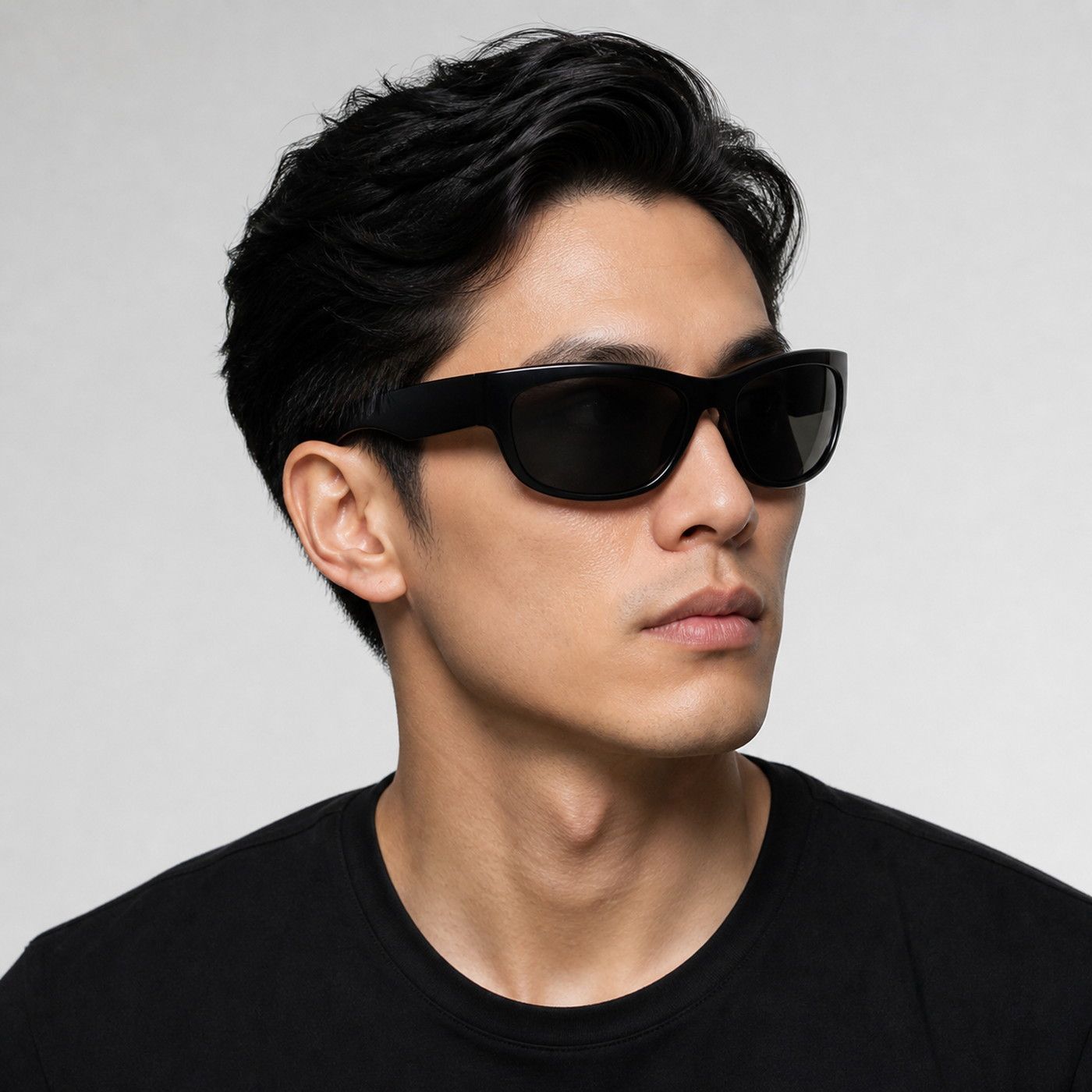 Kính mát Rayban Mega Balorama RB2289 6826J5 góc ba phần tư trên nền trắng