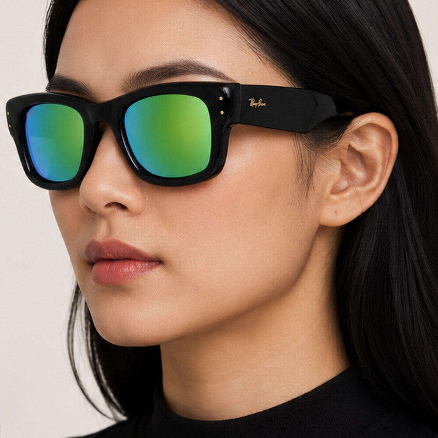 Kính mát Rayban A$AP Rocky Wayfarer Puffer RB4940 601/8N trên nền trắng