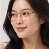 Gọng kính Rayban Frank Titanium RX8258V 1220 trên nền trắng