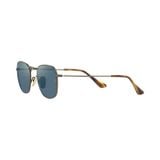 Kính mát Rayban Frank RB8157 9207/T0 trên nền trắng