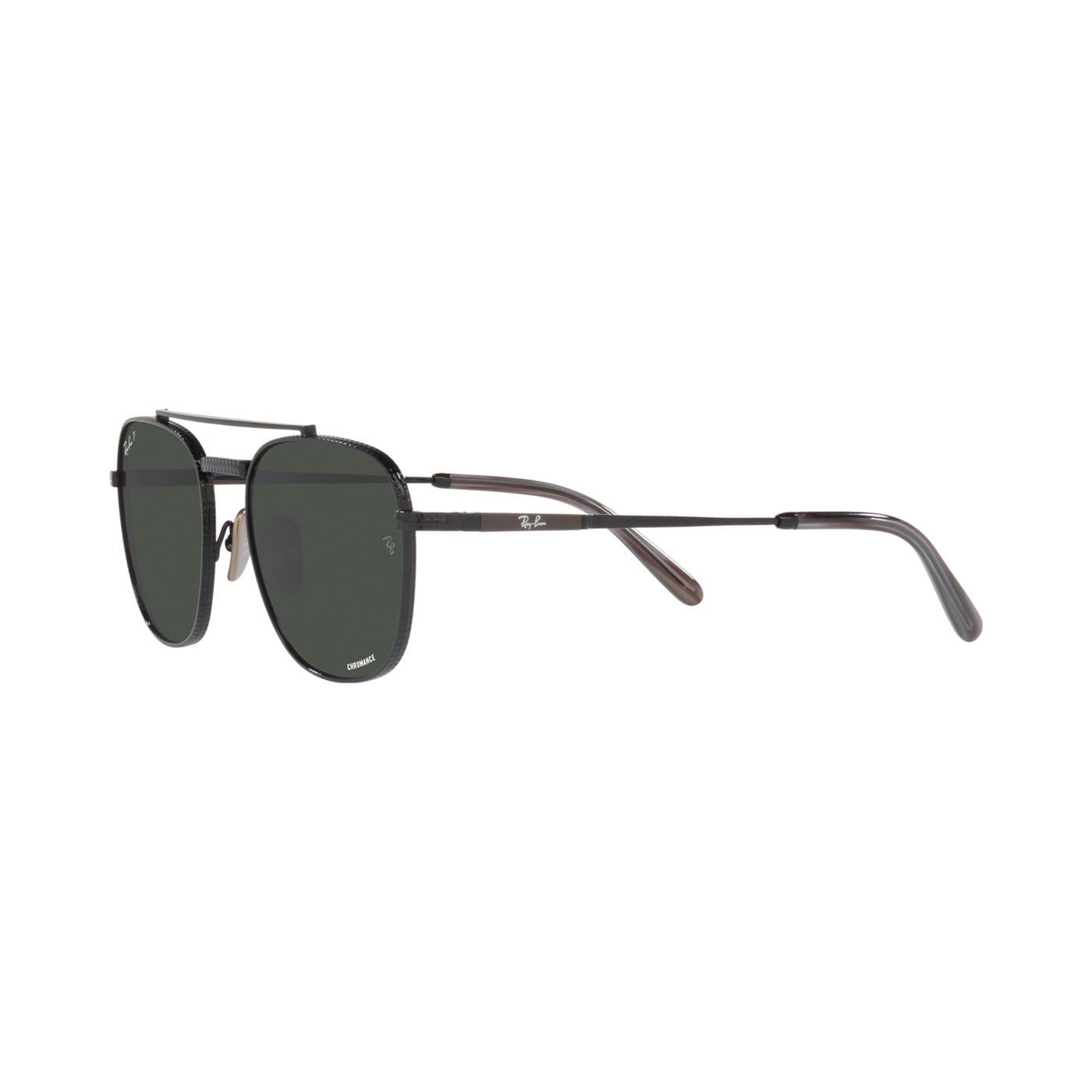 Kính mát Rayban Frank Ii Titanium RB8258 3141/K8 trên nền trắng