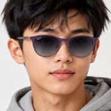 Kính mát trẻ em Rayban Junior RJ9552S 299/4L - Tím mờ phối bạc – người mẫu đeo kính