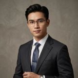 Gọng kính Esprit ET21055 505 – người mẫu đeo kính