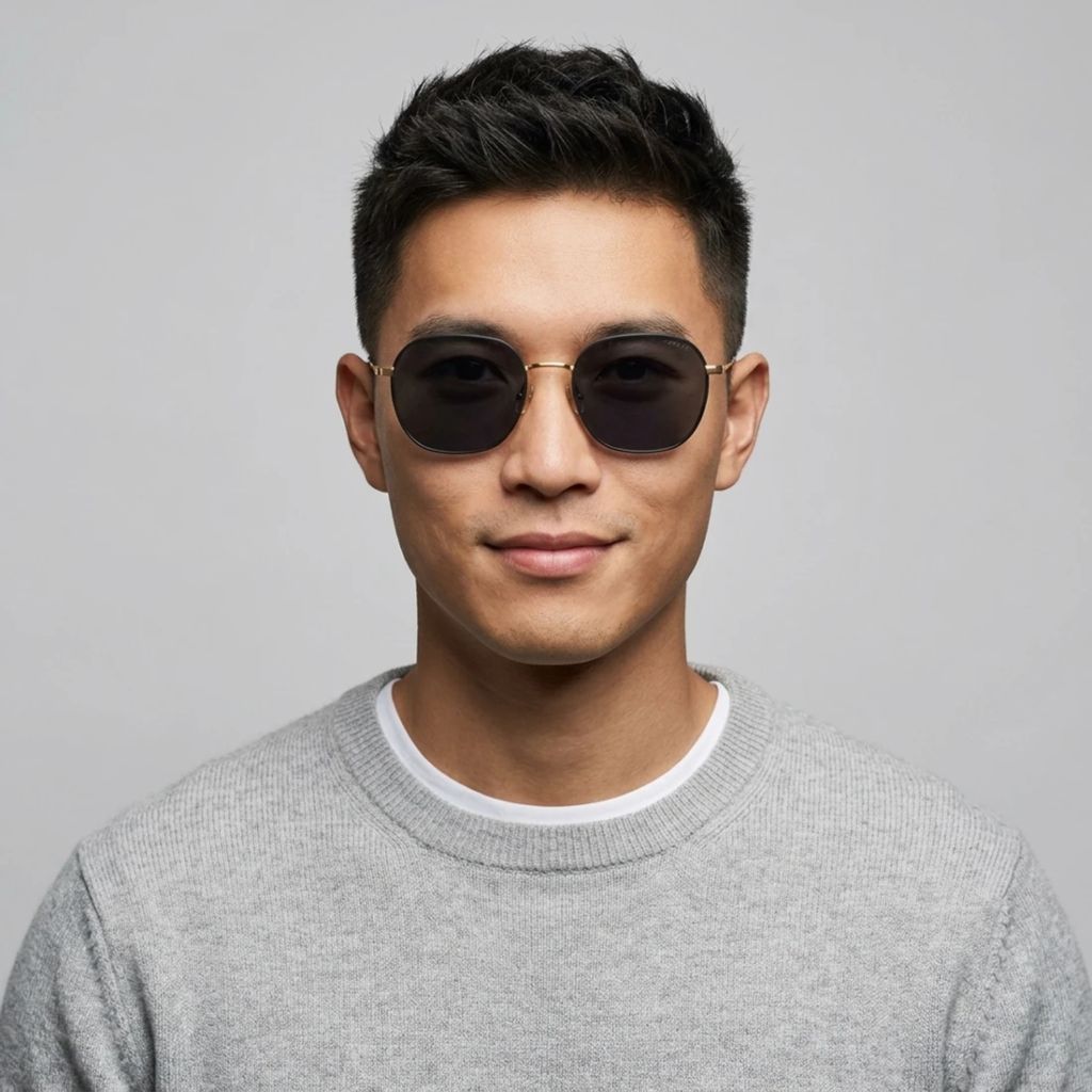 Kính mát Esprit ET40066 538 – người mẫu đeo kính