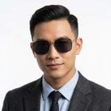 Kính mát Esprit ET40098 538 – người mẫu đeo kính