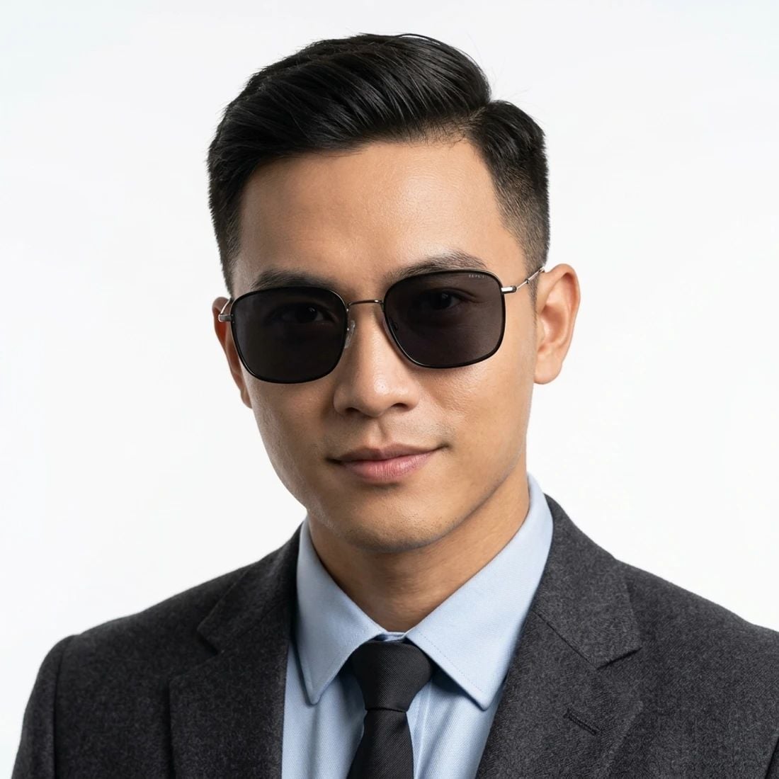 Kính mát Esprit ET40098 538 – người mẫu đeo kính