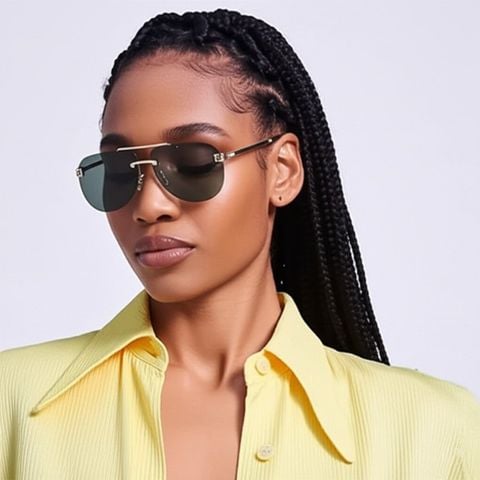 Kính Mát FENDI FE40115U 32N