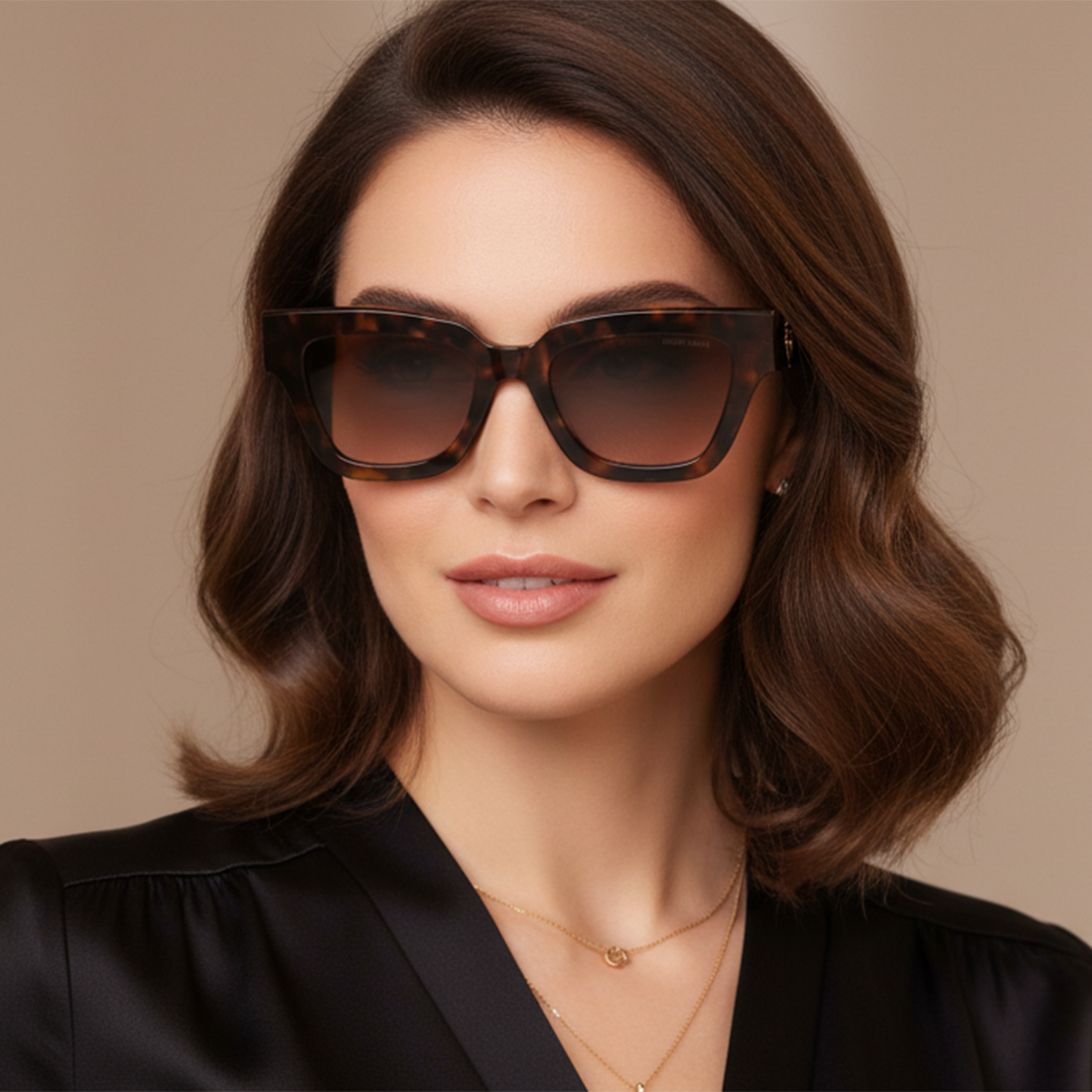  Kính mát Giorgio Armani AR8246U 587913 