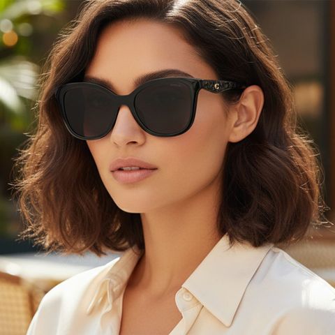 Kính mát Coach HC8419U 5002/87