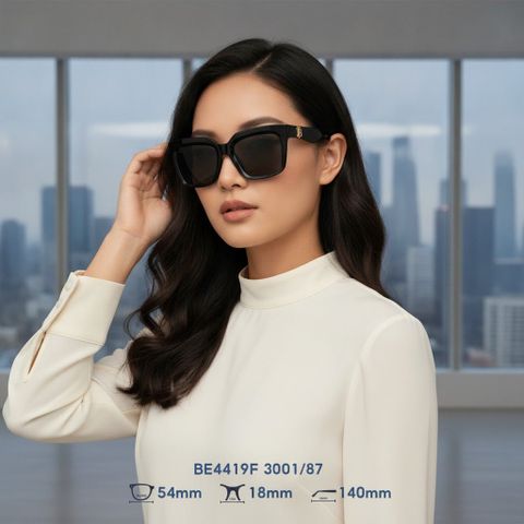 Kính mát BURBERRY BE4419F 3001/87