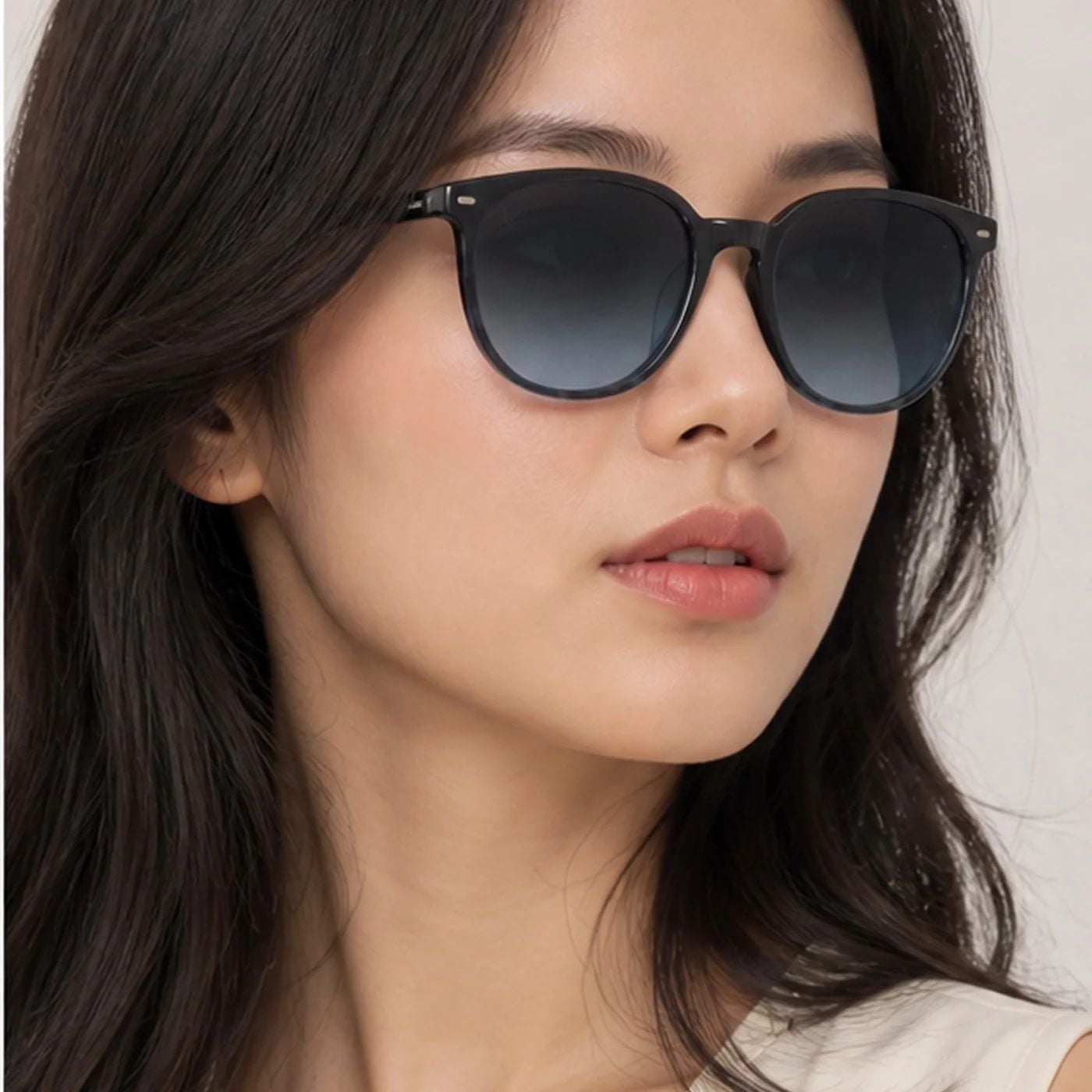 Kính mát Rayban Elliot RB2197F 1391/GK - Xám sọc chuyển xanh dương, tròng xanh dương chuyển đen