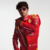 Kính mát Rayban × Scuderia Ferrari 499P Hypercar Limited Edition 2026 RB3790M F0316P - Bạc bóng, tròng xám đậm tráng gương xanh/đỏ