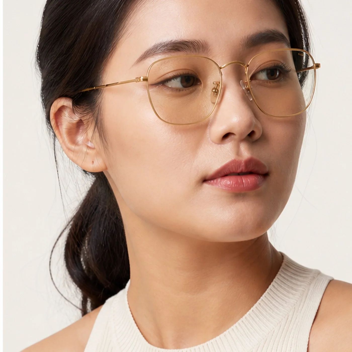 Kính mát Rayban Frank RB3857 9196/BL - Vàng Legend bóng, tròng xám quang sắc lọc ánh sáng xanh