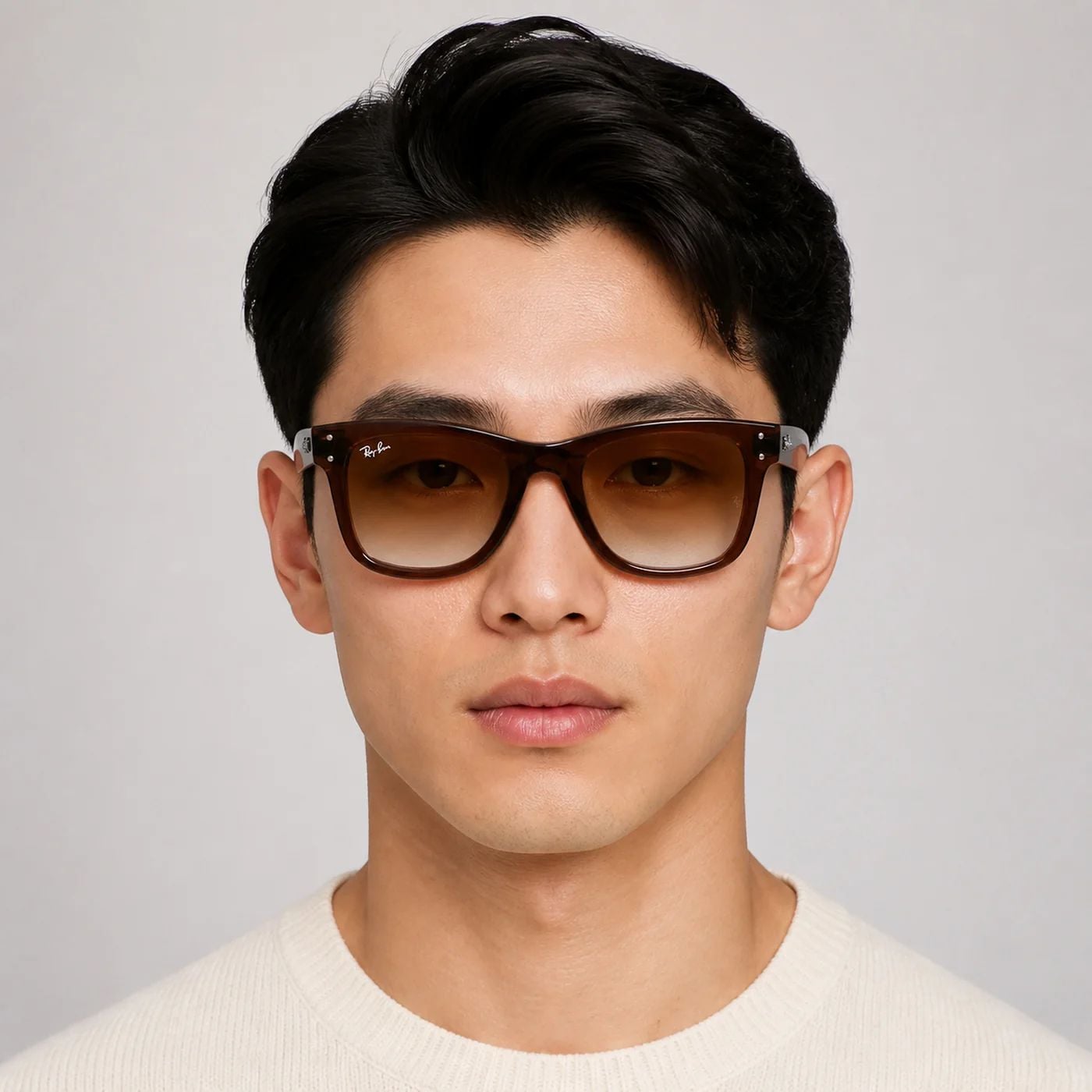 Kính mát Rayban Wayfarer Reverse RBR0502S 6709CB - Nâu trong suốt, tròng nâu chuyển sắc