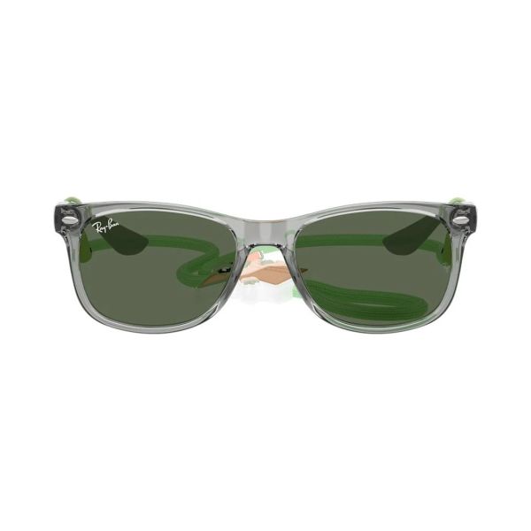 Kính mát trẻ em Rayban Star Wars Grogu Mini New Wayfarer RJ9052SF 722871 - Xám trong suốt, tròng xanh lá đậm