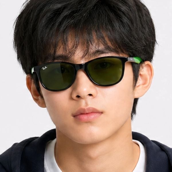 Kính mát trẻ em Rayban Junior RJ9077S 719371 - Đen phối cao su xanh lá