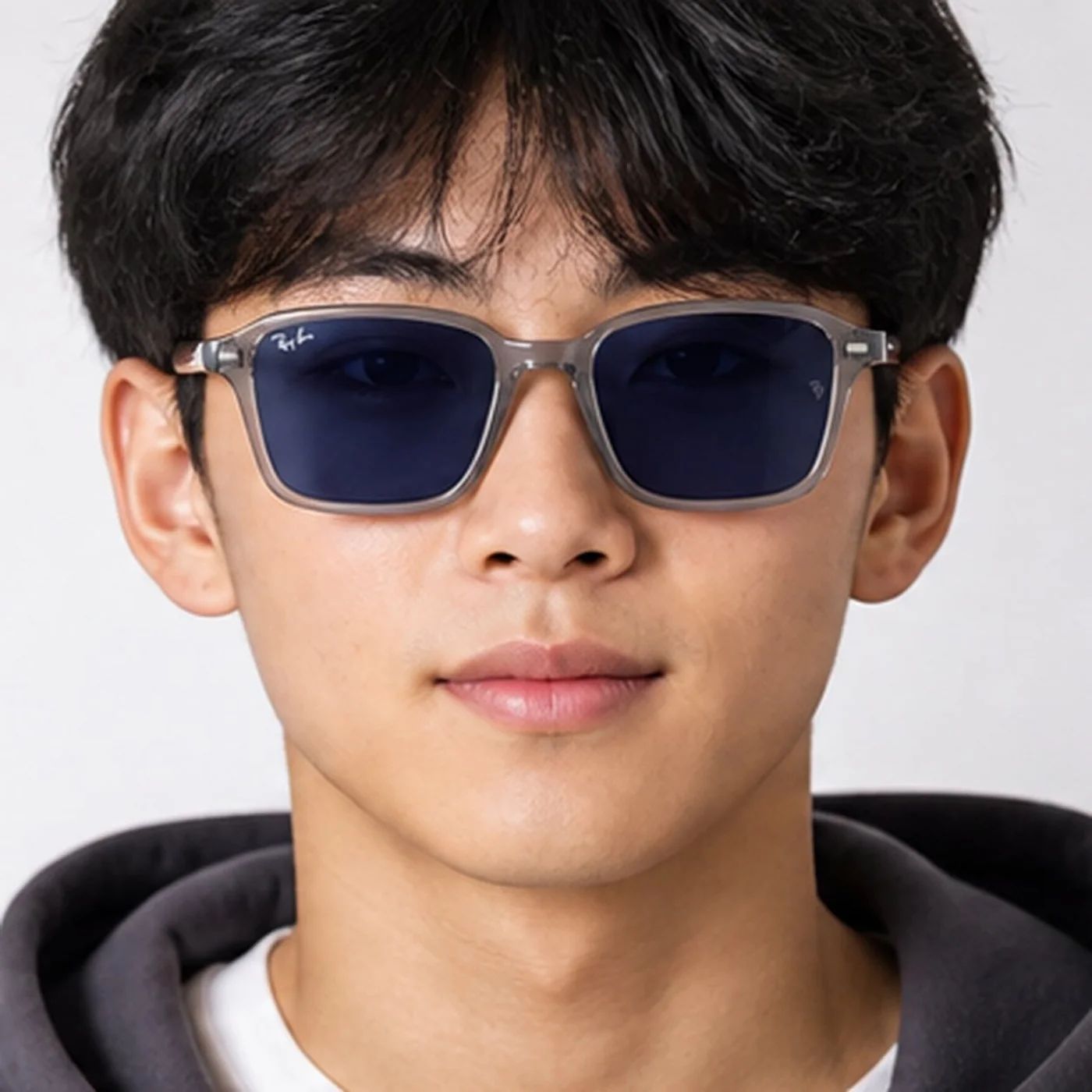 Kính mát trẻ em Rayban Junior RJ9131S 719880 - Xám trong suốt