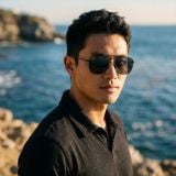 Kính mát MAUI JIM MJ645 02 – người mẫu đeo kính