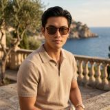 Kính mát MAUI JIM MJ837 10-H – người mẫu đeo kính
