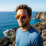 Kính mát MAUI JIM Waiwai MJ634 17-RM – người mẫu đeo kính