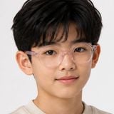 Gọng kính trẻ em Rayban Junior RY1905 7534 - Hồng trong suốt – người mẫu đeo kính