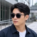 Gọng kính clip-on PARIM 96009 W1 – người mẫu đeo kính đã gắn clip-on