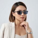Kính mát SKECHERS SE00046 11D – người mẫu đeo kính