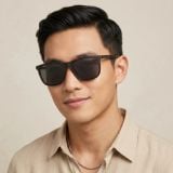 Kính mát SKECHERS SE6362 52D – người mẫu đeo kính