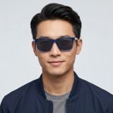 Kính mát SKECHERS SE00047 90D – người mẫu đeo kính
