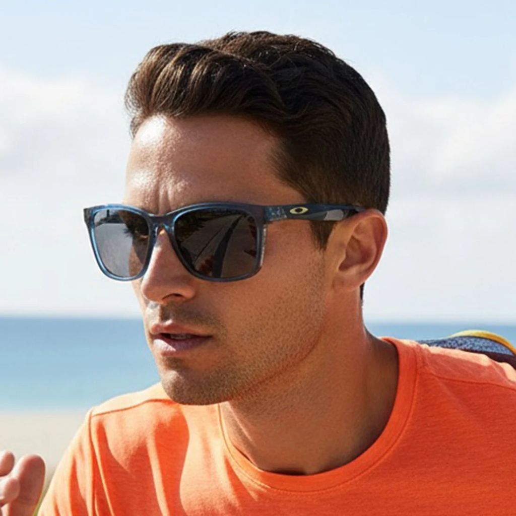Kính mát OAKLEY OO9506D 9506/05