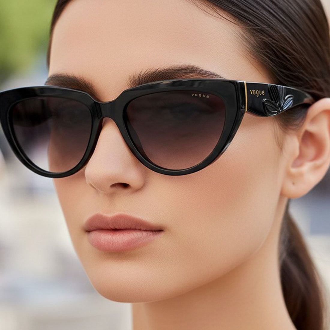 Kính mát VOGUE VO5629S W44/8G