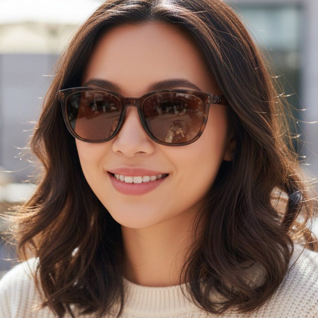  Kính mát Coach HC8442U 512073 