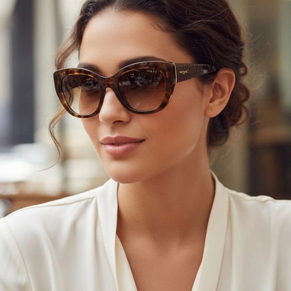 Kính mát VOGUE VO5567S 238613