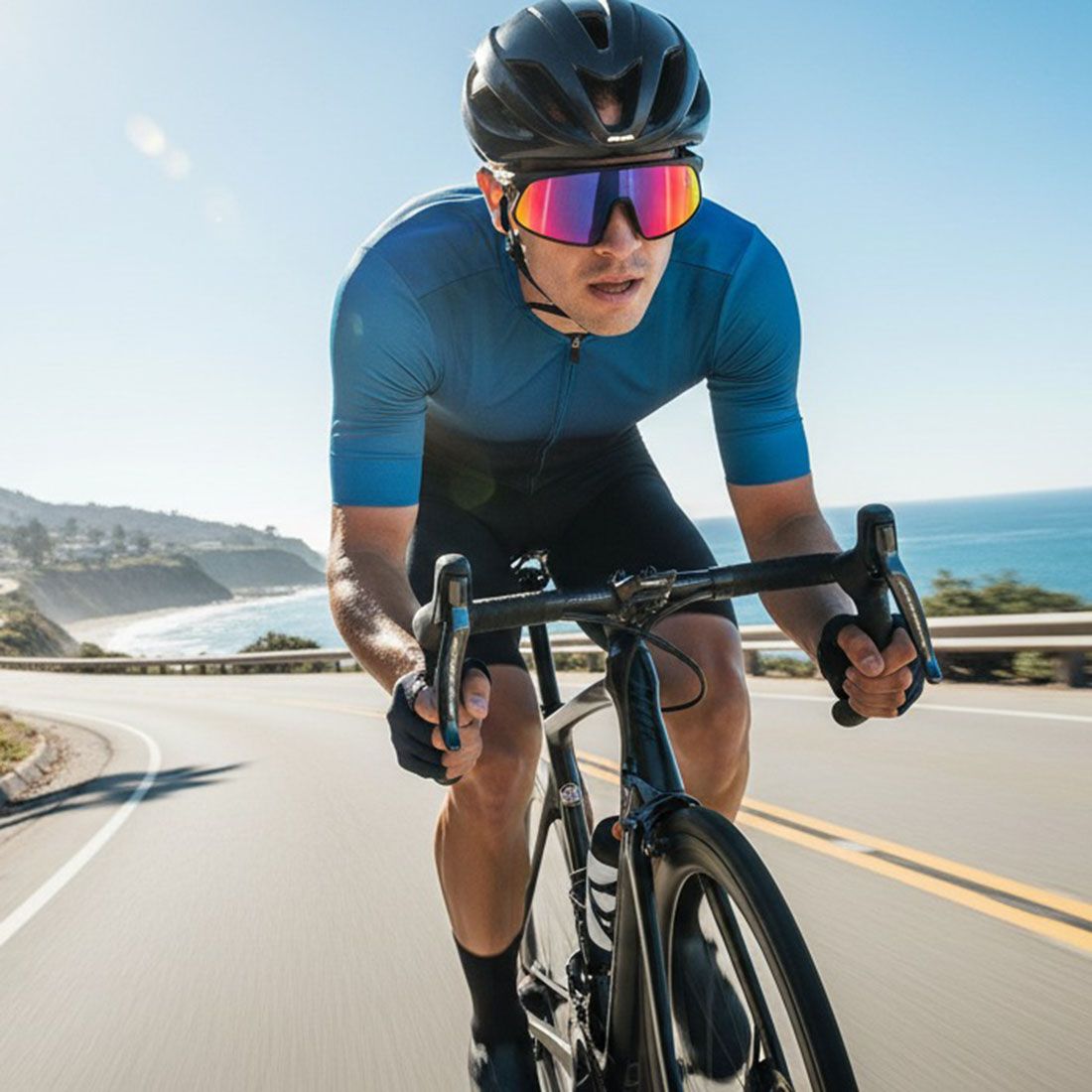  Kính mát OAKLEY OO9484D 02 