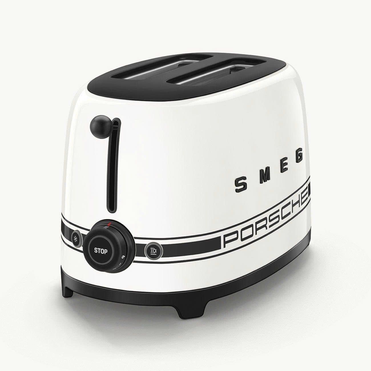 may nuong banh my smeg tsf01pcweu porsche mau trang