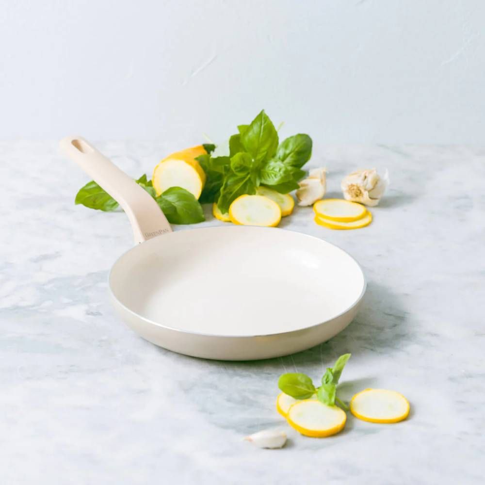 chao chong dinh greenpan essence 28cm