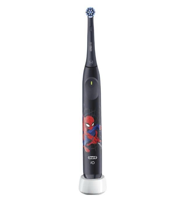 ban chai dien tre em oral b io kids 6 spiderman