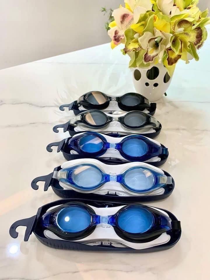 kinh boi view v500s noi dia nhat 5 mau