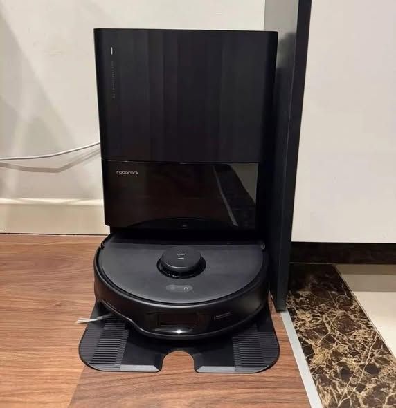 robot hut bui roborock qrevo 5ae