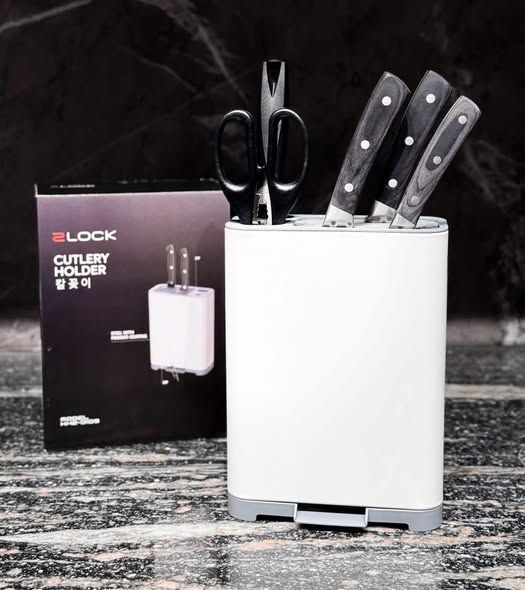 gia dung dao keo 2lock korea cutlery holder cao cap