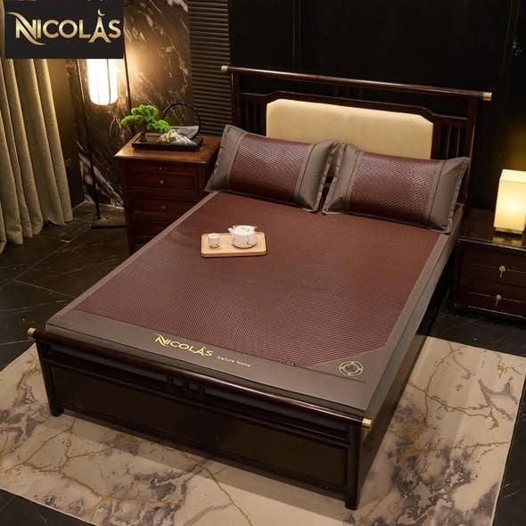 chieu may ngai cuu nicolas sieu cap